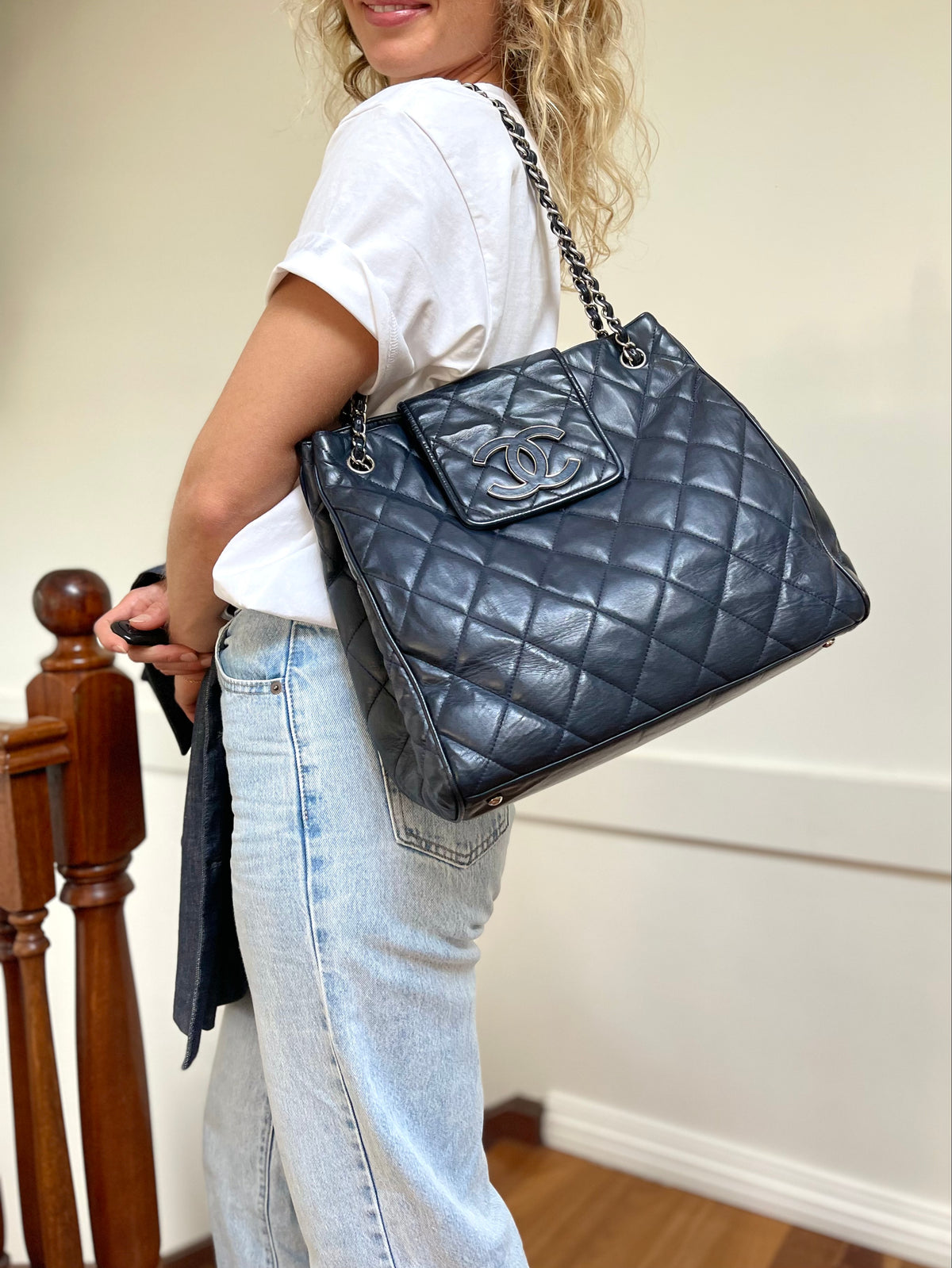 Chanel CC Divine Quilted Chain Tote | Series 12 (2008–2009) | Navy Lambskin & SHW