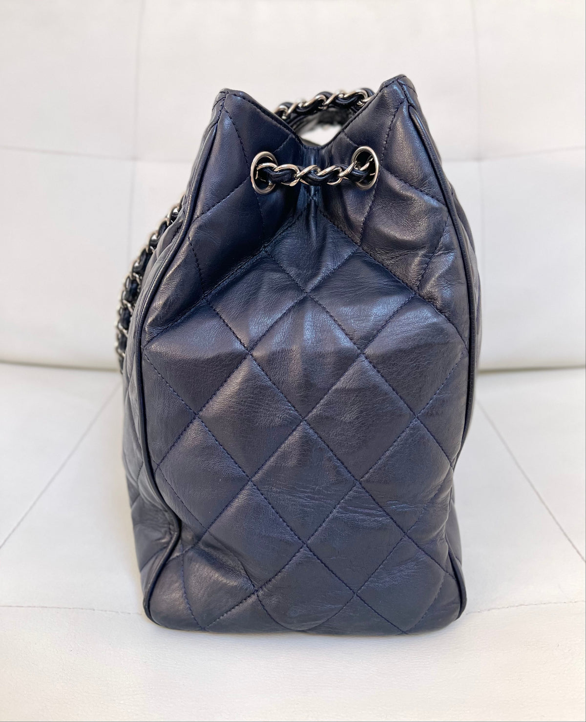 Chanel CC Divine Quilted Chain Tote | Series 12 (2008–2009) | Navy Lambskin & SHW