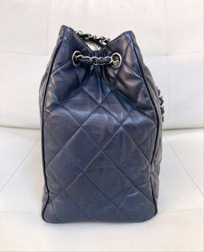 Chanel CC Divine Quilted Chain Tote | Series 12 (2008–2009) | Navy Lambskin & SHW