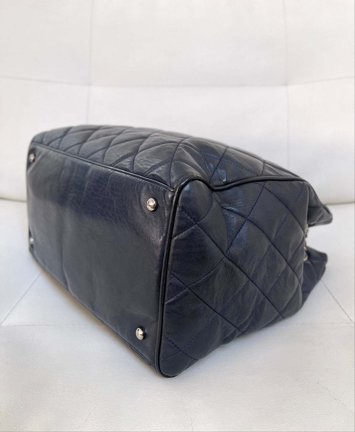 Chanel CC Divine Quilted Chain Tote | Series 12 (2008–2009) | Navy Lambskin & SHW
