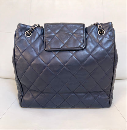 Chanel CC Divine Quilted Chain Tote | Series 12 (2008–2009) | Navy Lambskin & SHW