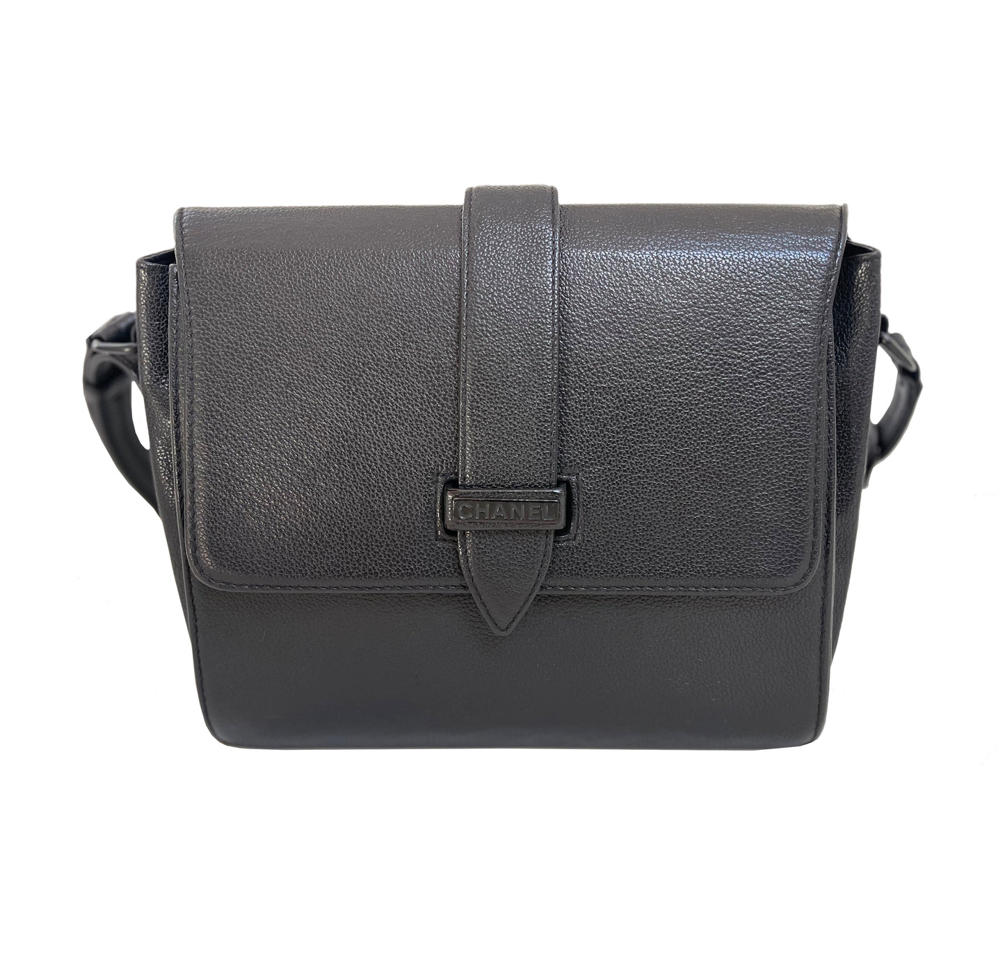 Chanel Messenger Shoulder Bag | Series 6 (2000-2002) | Black Grained Caviar-Like Leather