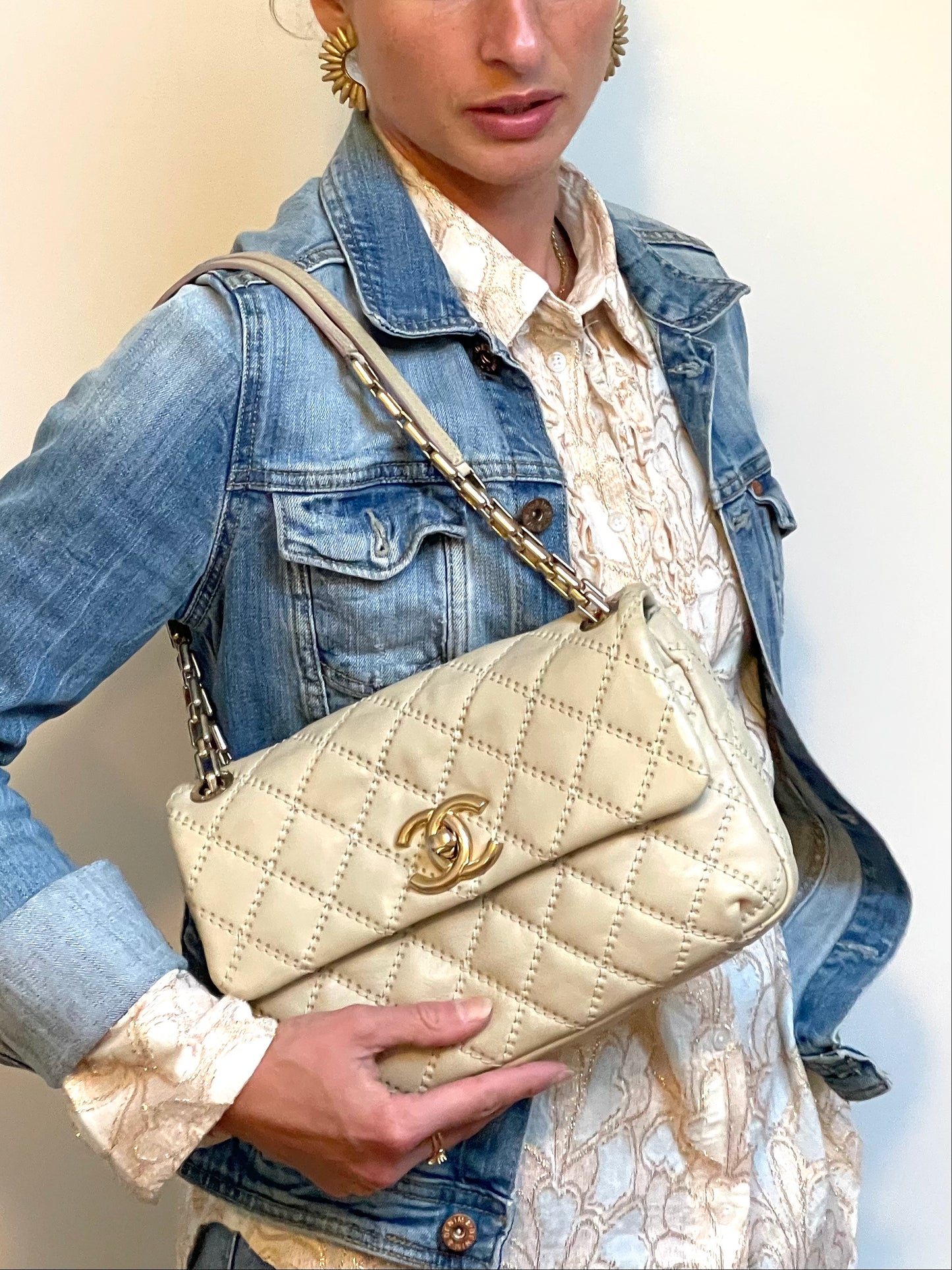 Chanel Ultimate Stitch Retro Flap Bag | Series 15 (2011-2012) | Champagne Beige Quilted Calfskin & GHW