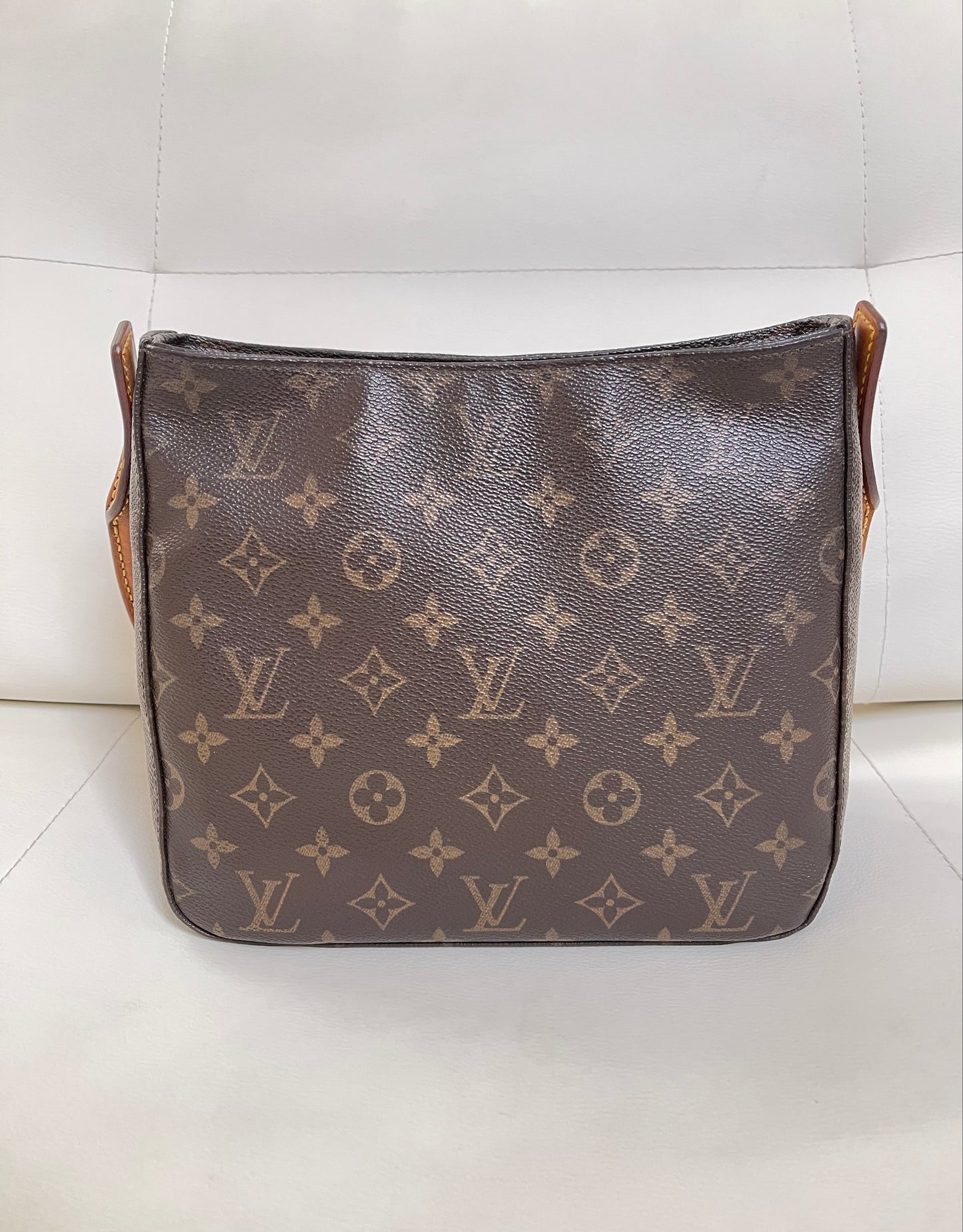 Louis Vuitton Vintage Looping MM Shoulder Bag Monogram Canvas