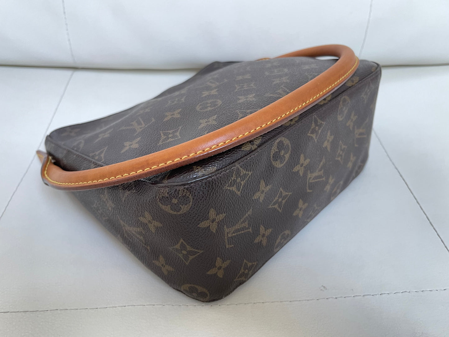 Louis Vuitton Vintage Looping MM Shoulder Bag Monogram Canvas