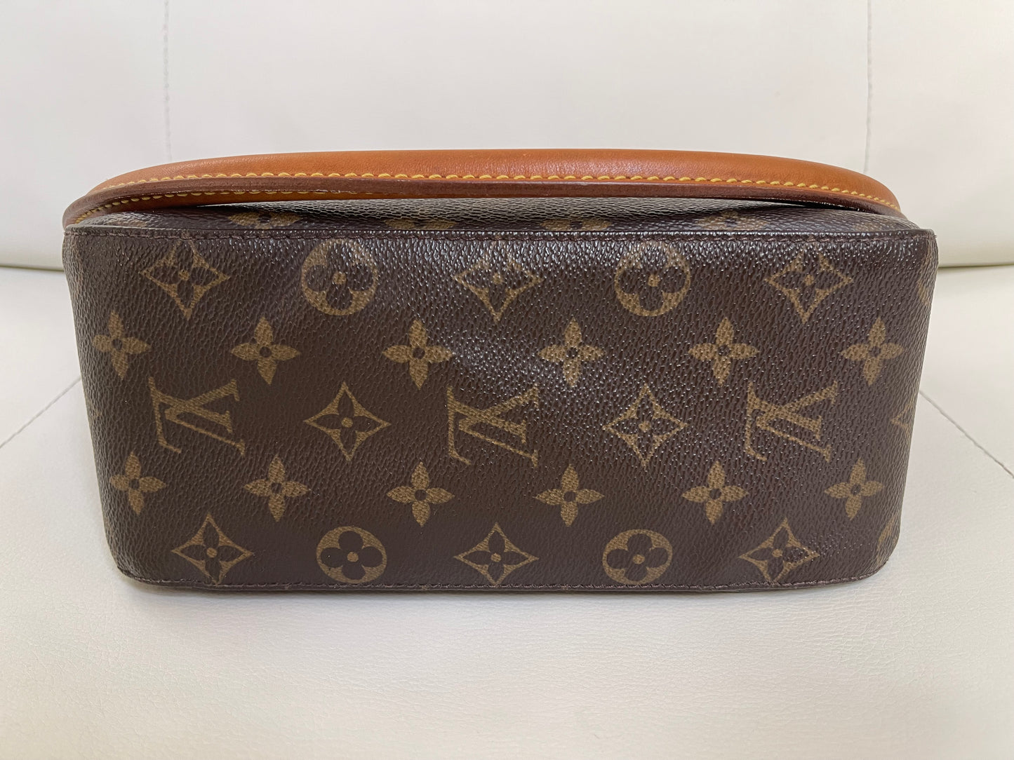 Louis Vuitton Vintage Looping MM Shoulder Bag Monogram Canvas