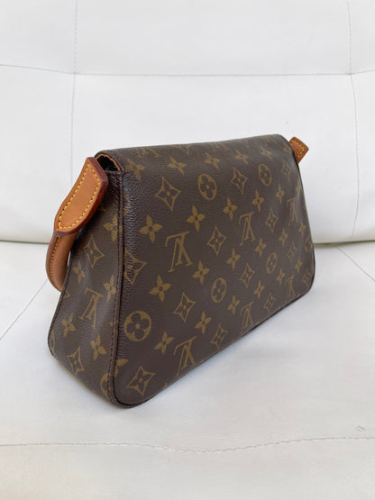 Louis Vuitton Vintage Mini Looping Bag Monogram Canvas | Shoulder bag
