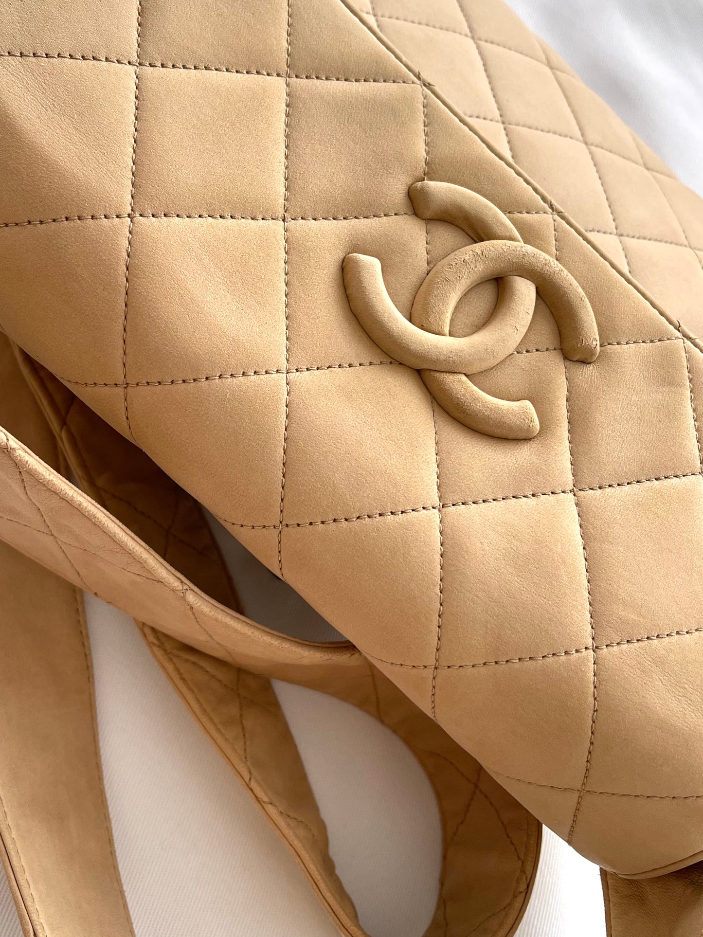 Chanel Quilted Classic Camera Single Flap Bag | Series 2 (1991-1994) | Sand Beige Lambskin
