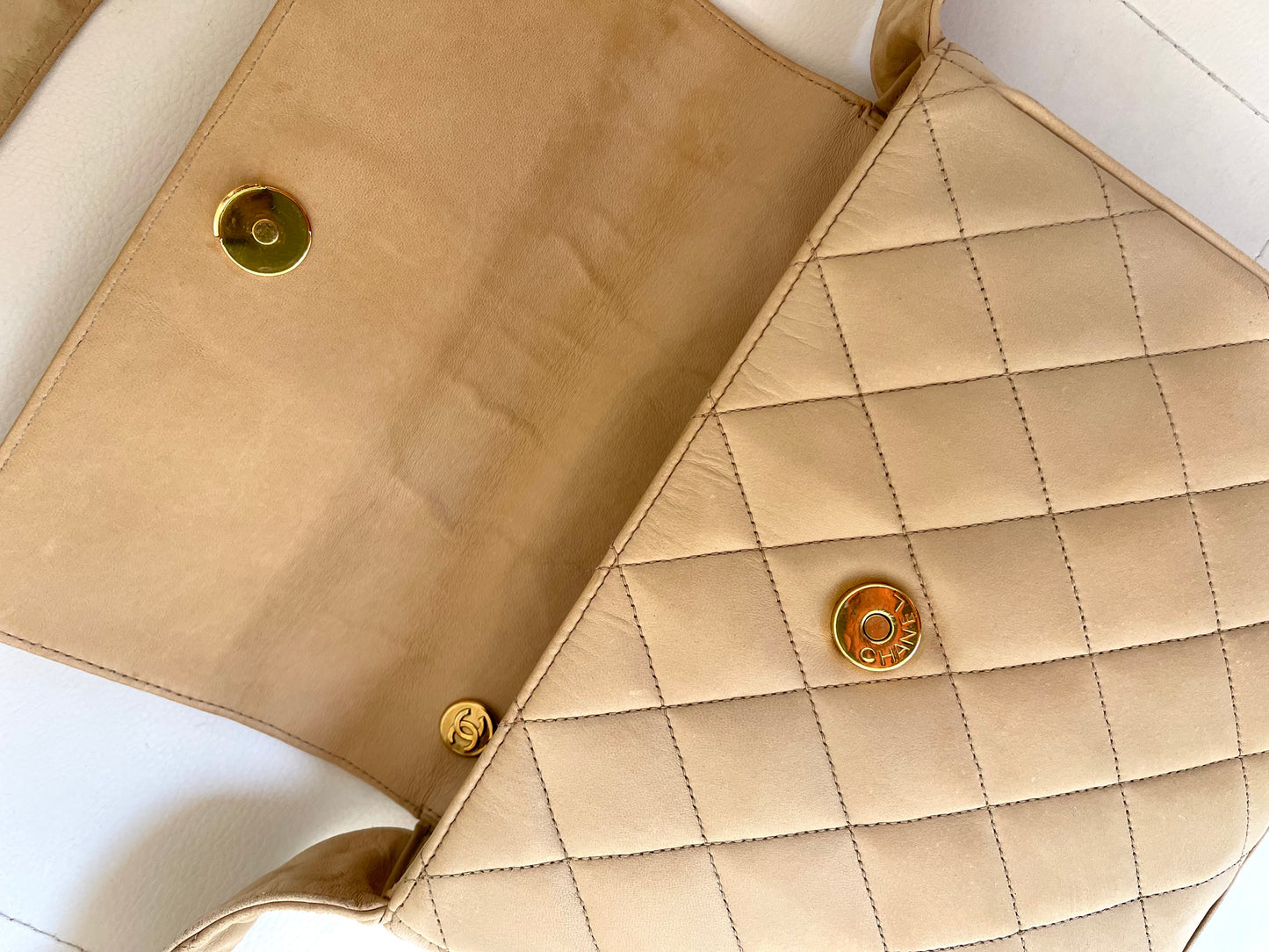 Chanel Quilted Classic Camera Single Flap Bag | Series 2 (1991-1994) | Sand Beige Lambskin