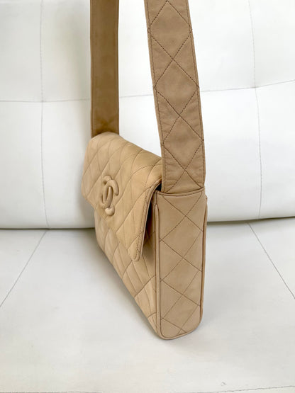 Chanel Quilted Classic Camera Single Flap Bag | Series 2 (1991-1994) | Sand Beige Lambskin