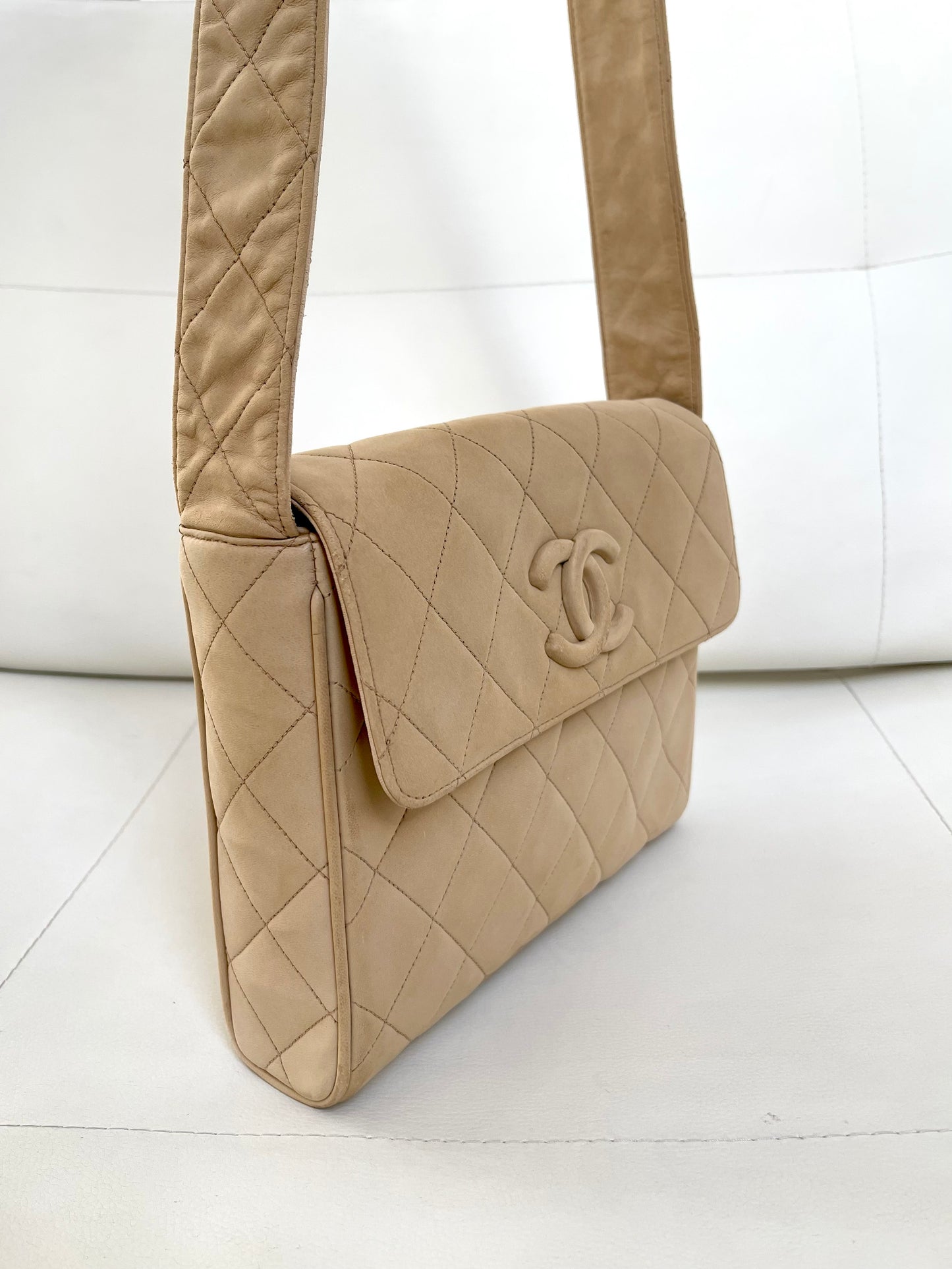 Chanel Quilted Classic Camera Single Flap Bag | Series 2 (1991-1994) | Sand Beige Lambskin