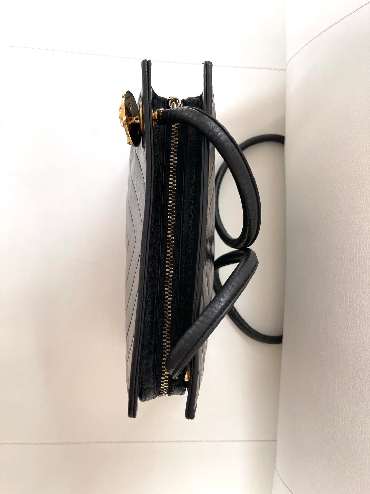 Chanel Chevron (V-Stitch) Quilted CC medallion Zip Bag | Series 18 (2013-2014) | Black Lambskin & GHW
