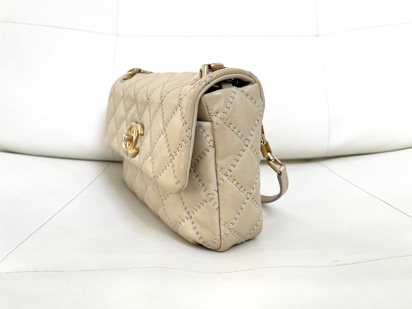 Chanel Ultimate Stitch Retro Flap Bag | Series 15 (2011-2012) | Champagne Beige Quilted Calfskin & GHW