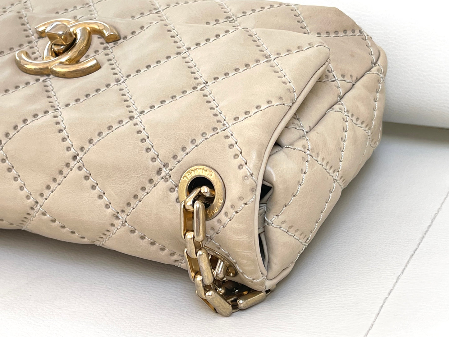 Chanel Ultimate Stitch Retro Flap Bag | Series 15 (2011-2012) | Champagne Beige Quilted Calfskin & GHW
