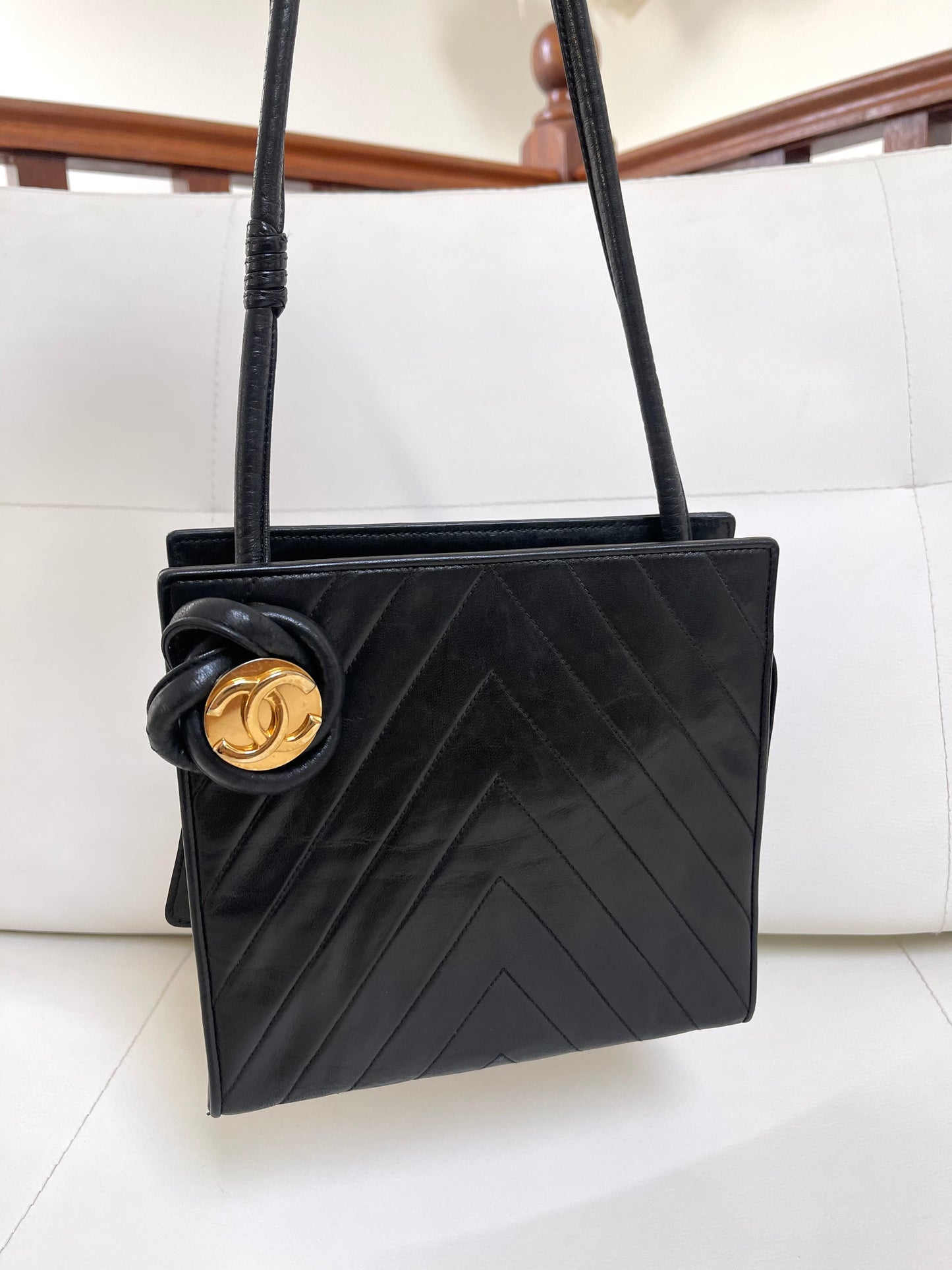 Chanel Chevron (V-Stitch) Quilted CC medallion Zip Bag | Series 18 (2013-2014) | Black Lambskin & GHW