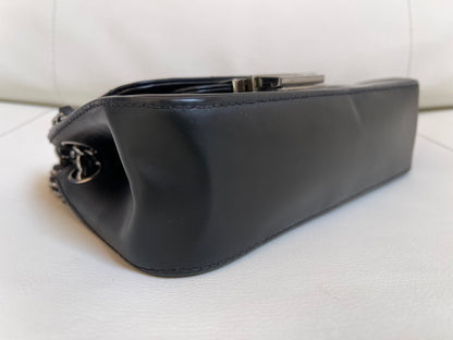 Chanel Accordion Flap Bag | Series 10 (2005-2006) | Black Leather & SHW