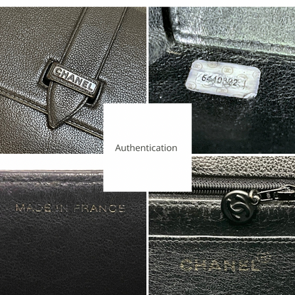 Chanel Messenger Shoulder Bag | Series 6 (2000-2002) | Black Grained Caviar-Like Leather