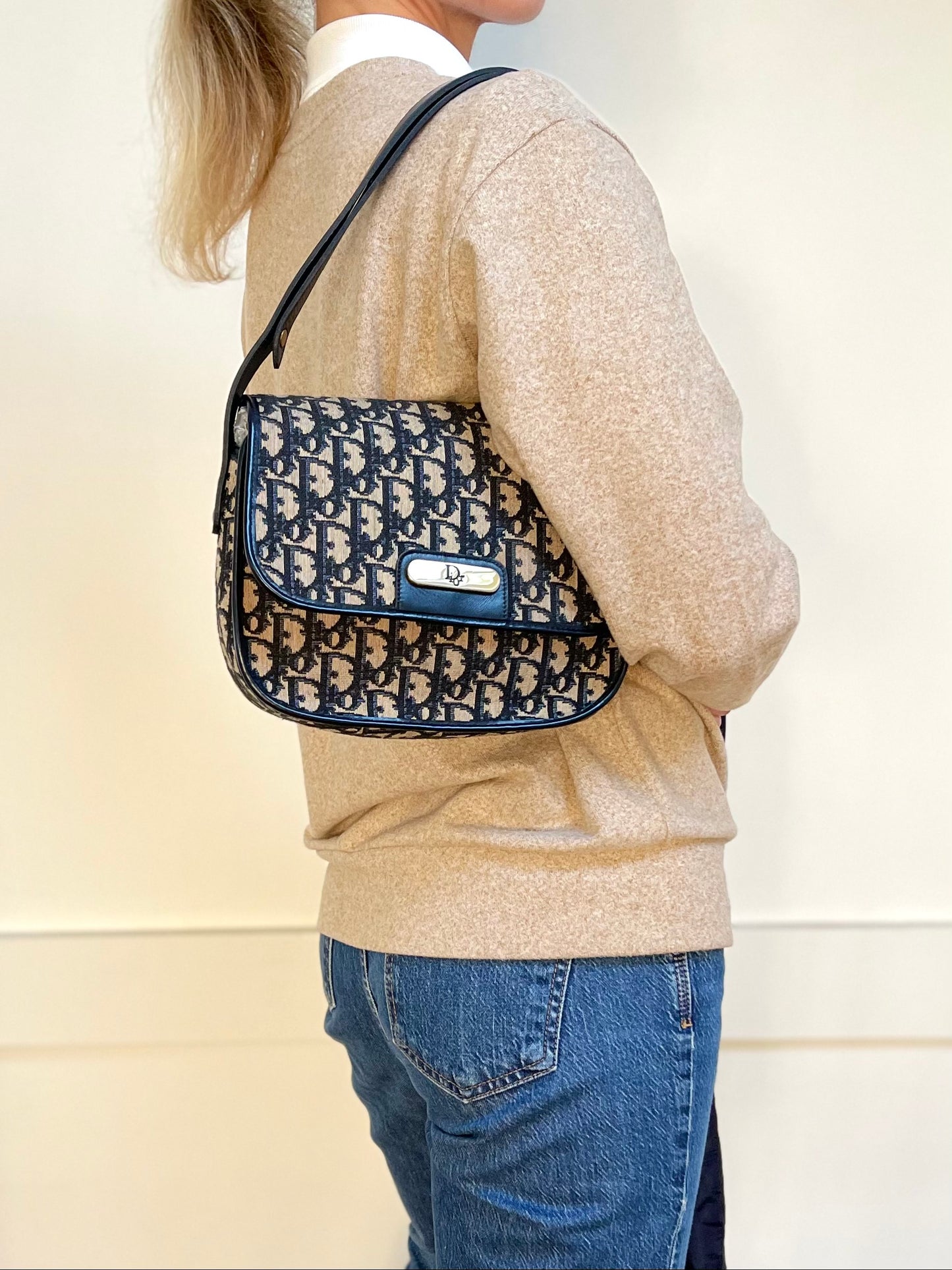 Dior Oblique Vintage Shoulder Bag worn short on shoulder